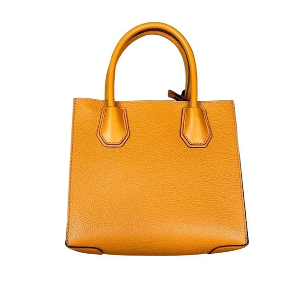 MICHAEL KORS MERCER Medium Messenger Crossbody Bag Honeycomb Leather NWT… - Picture 7 of 16